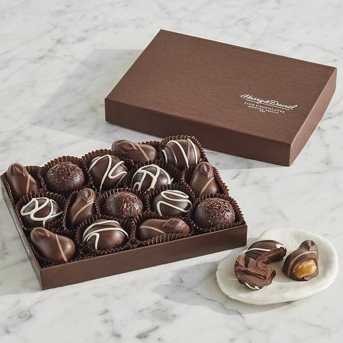 Medjool & Sea Salt Chocolate Box